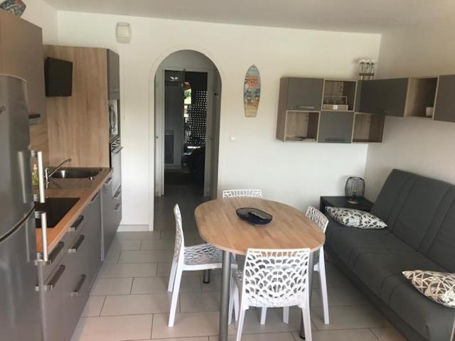 Marinas Et 25 Apartment *